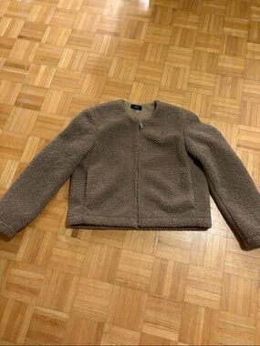 Theory Cozy Taupe Sherpa Zip Jacket NWOT